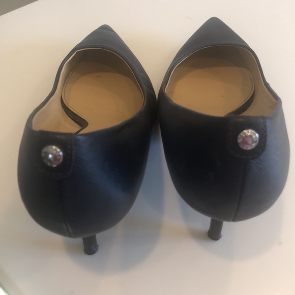 Michael Kors navy pumps 8 1/2 M. Good condition. Faux Saffiano textured. Classic - Picture 4 of 6